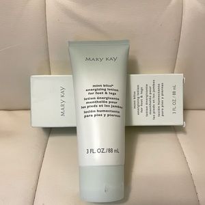 Energizing lotion for feet & legs